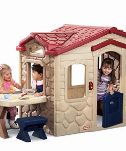 Picnic on the Patio™ Playhouse